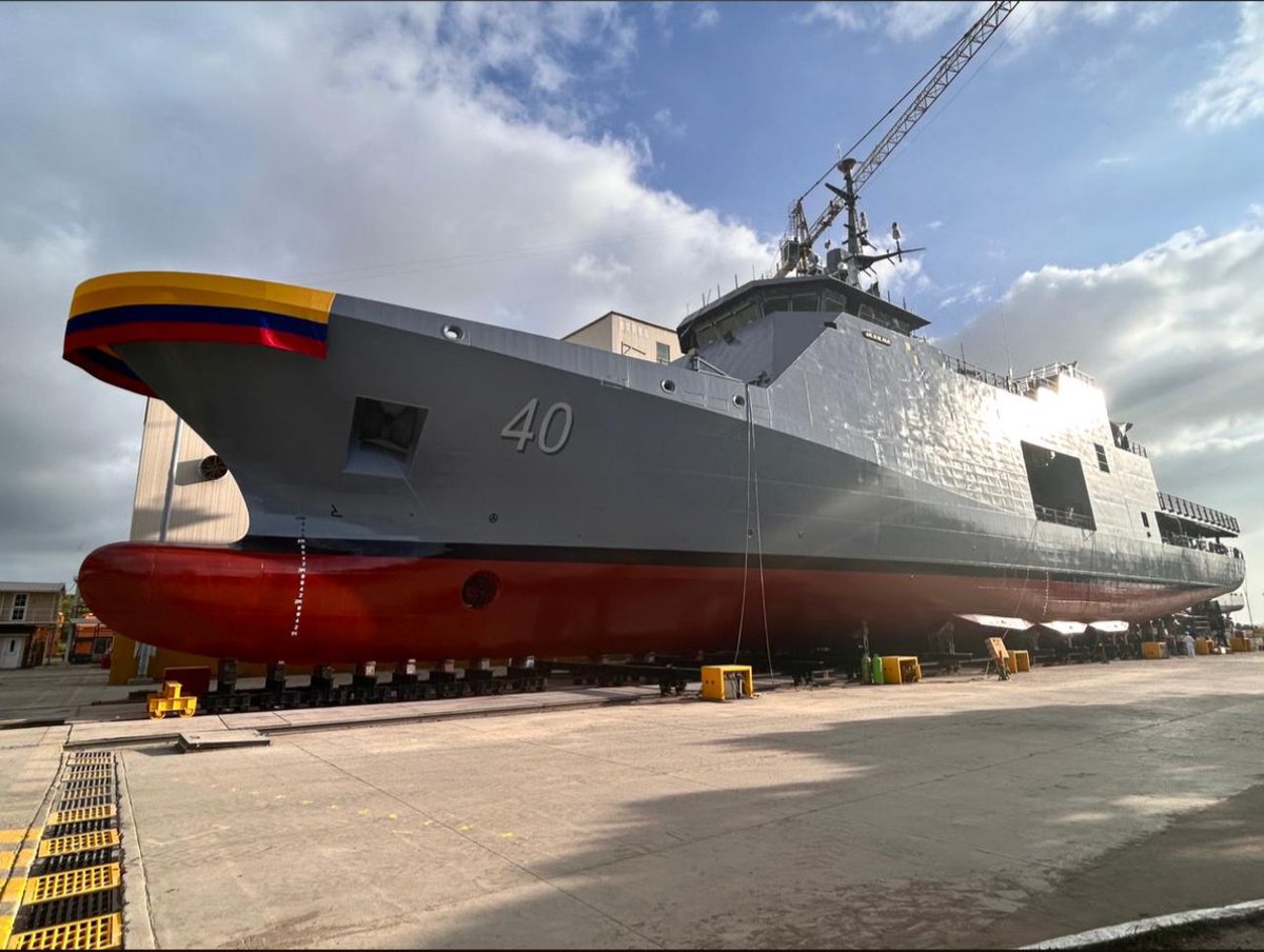 Jlmedina168's tweet image. Histórico!! Que se haya construido el Primer buque Hospital hecho 100% con trabajadores colombianos, en colaboración con la industria naval, no todos los pueden hacer semejante hazaña, con esto rompemos paradigmas a nivel mundial. 🌎 🚢👌