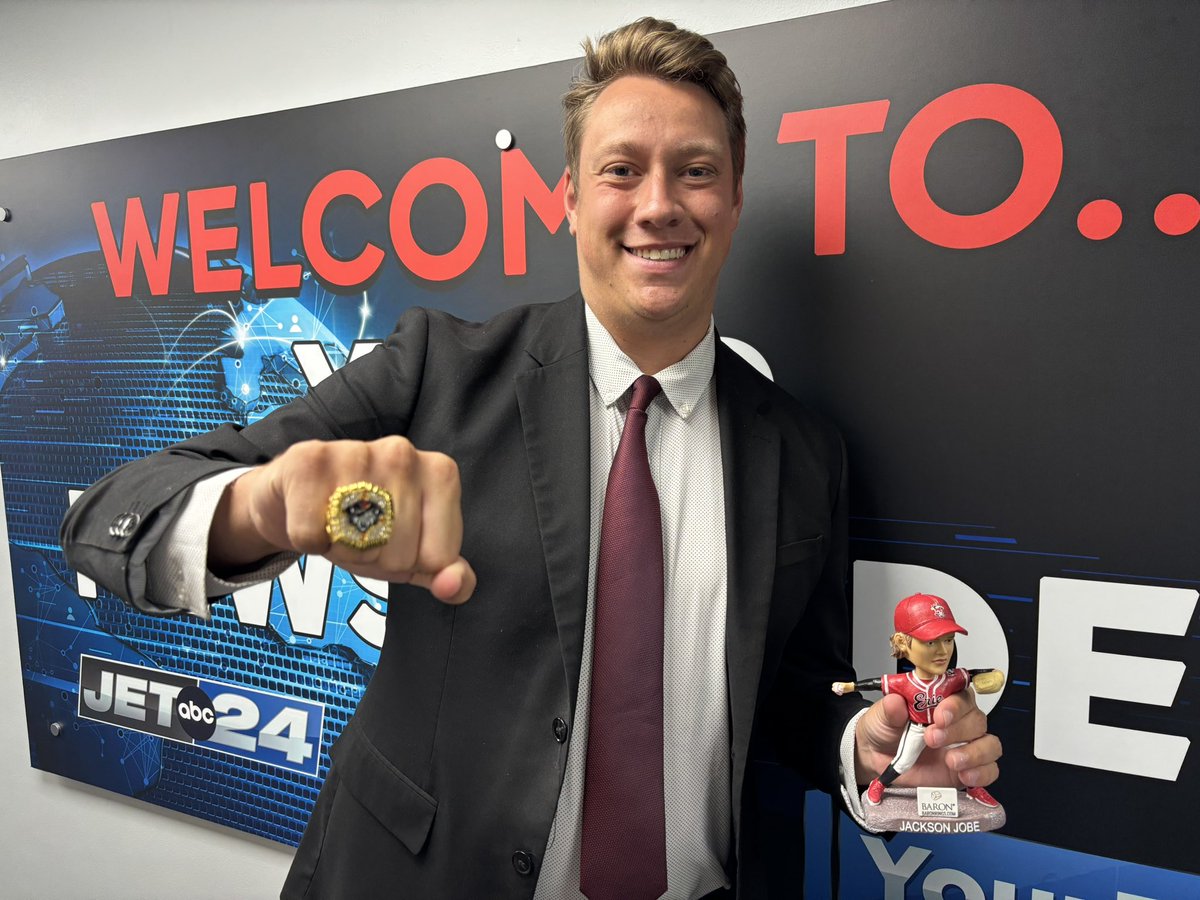 JET24 Sports (@jet24sports) on Twitter photo Our <a href="/cameron__knupp/">Cameron Knupp</a> is here to tell you that the <a href="/erie_seawolves/">Erie SeaWolves</a> have two huge promotions this weekend. Saturday (6:05 pm) first 1,500 fans get a free replica 2024 EL championship ring, first 1K Sunday (1:35 pm) get free Jackson Jobe bobbleheads! Our <a href="/cameron__knupp/">Cameron Knupp</a> is here to tell you that the <a href="/erie_seawolves/">Erie SeaWolves</a> have two huge promotions this weekend. Saturday (6:05 pm) first 1,500 fans get a free replica 2024 EL championship ring, first 1K Sunday (1:35 pm) get free Jackson Jobe bobbleheads!