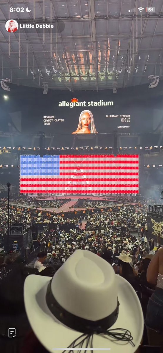 clockthetea13's tweet image. the final 2 shows end in Las Vegas tonight 🥲