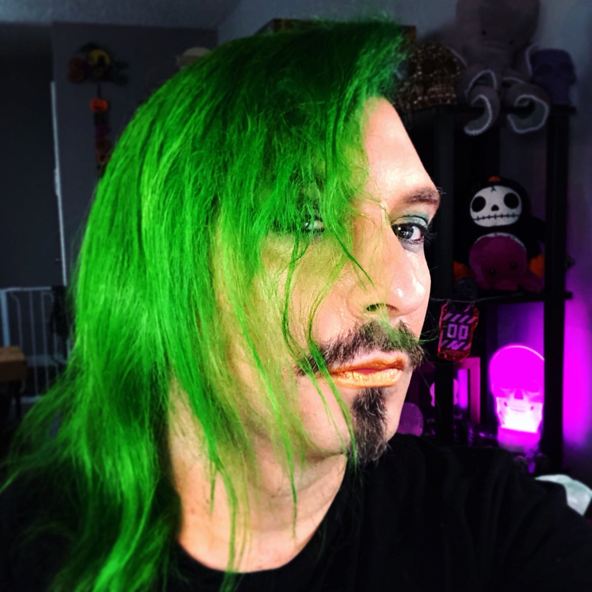 loctavian00's tweet image. FOUR YEARS since I was made a Twitch partner and we&apos;ve had some really high highs and some low lows, and the people still here have stuck with me through the thick and the thing.

Big celebration stuff on the day of tomorrow, but we start our Parnerversary weekend tonight!