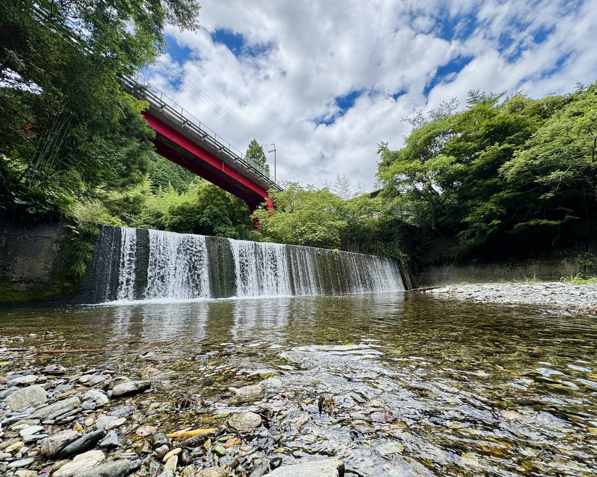 「アートクラフトフェスタ」参加しています。
近くの川で水遊びも楽しめます。

2025.7/26㈯ 10時〜16時

OLD STREAM
和歌山県伊都郡九度山町中古沢1-5古沢幼稚園跡