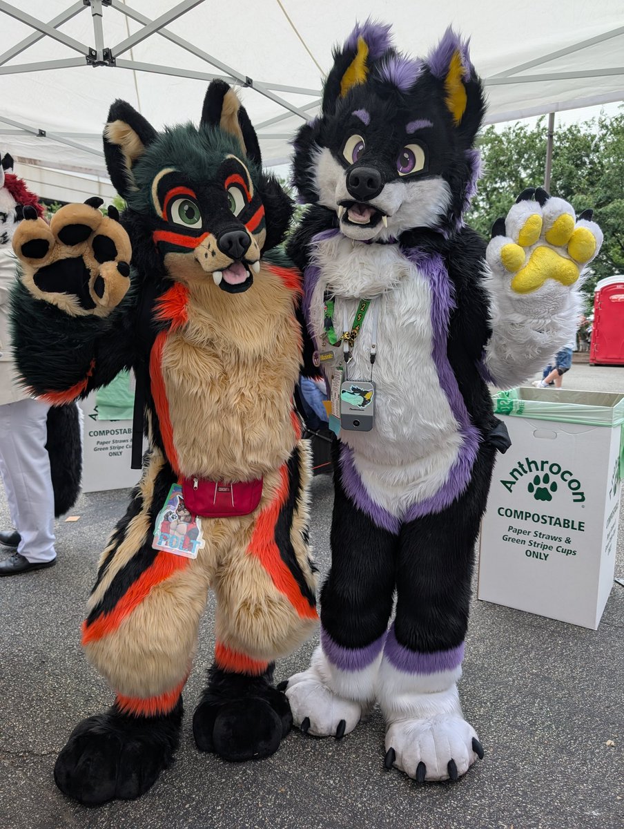 Blazi Wolf ๐ FWA (@blazionite) on Twitter photo Suit siblings! How alike do we look? #FursuitFriday
๐งต: <a href="/Otterbearstudio/">OtterBearStudios</a>
๐๏ธ: #AC2025 Suit siblings! How alike do we look? #FursuitFriday
๐งต: <a href="/Otterbearstudio/">OtterBearStudios</a>
๐๏ธ: #AC2025