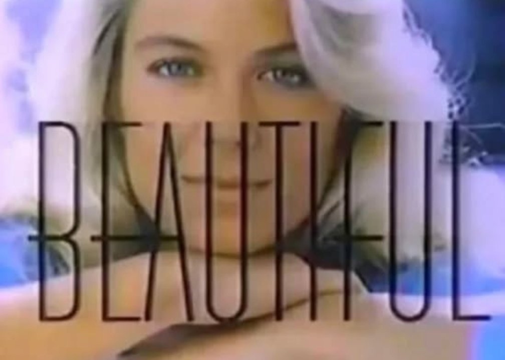 BuzzWorthyRadio's tweet image. Happy birthday, @KatherineKellyL! Hope it was the best day!
