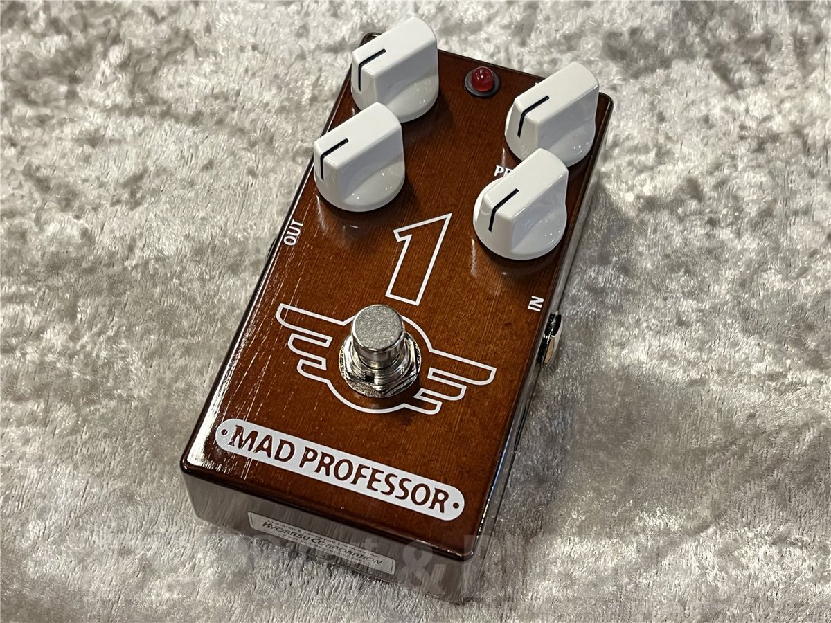 前回、数量限定で復刻した『MAD PROFESSOR "1" FAC』が奇跡の再入荷‼
ディストーションとリバーブが一つの筺体に収まった万能なペダル！
クリーンアンプで強力なドライブサウンドを再現したい方にもうってつけです👌

デジマートからもお求めいただけます👇
digimart.net/cat13/shop3620…
#MADPROFESSOR