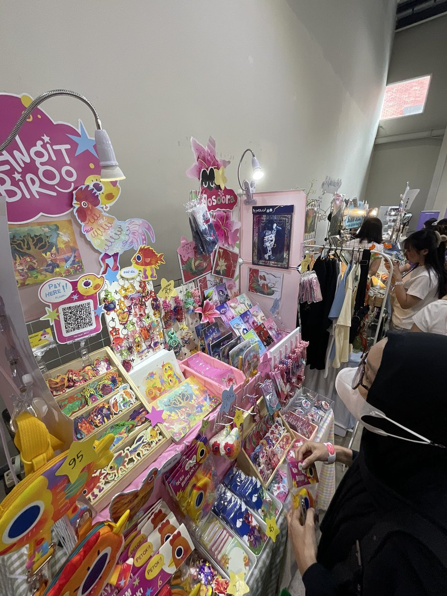 dagoisme's tweet image. Nangkring di chillax bersama @AOSO0RA hari ini sampai besok!! (26-27 juli) mari mampirrr yang di Jakarta 😆