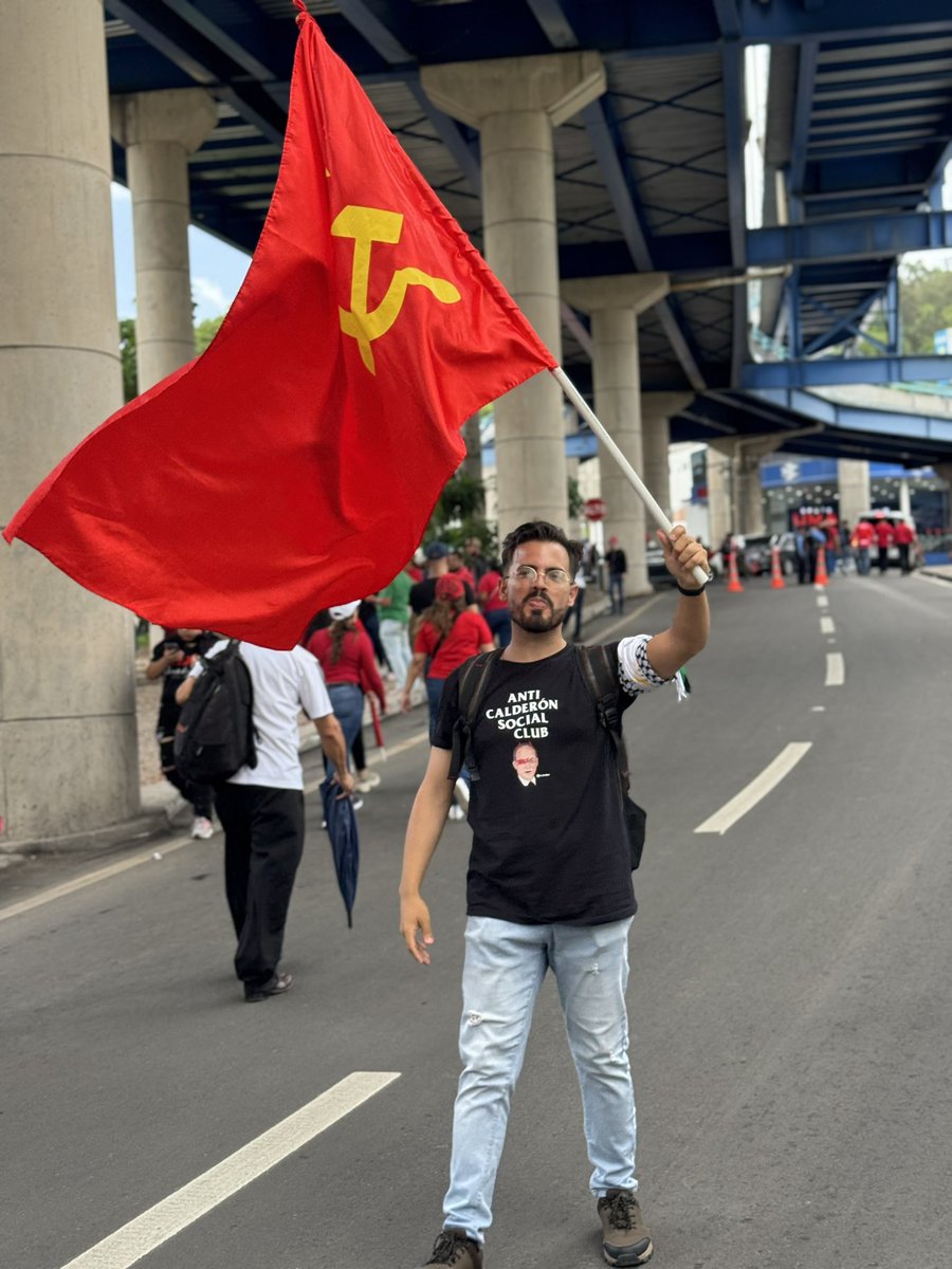 El Necio tweet media