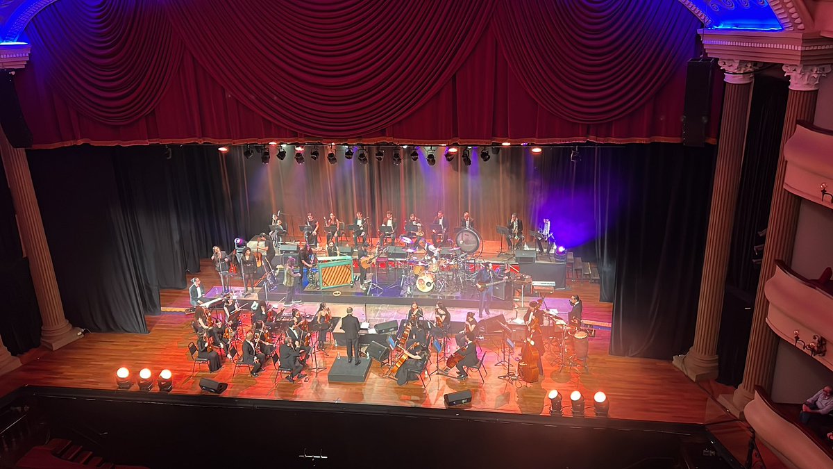 #GrupoGandhi
Talento nacional, ¡un espectáculo!