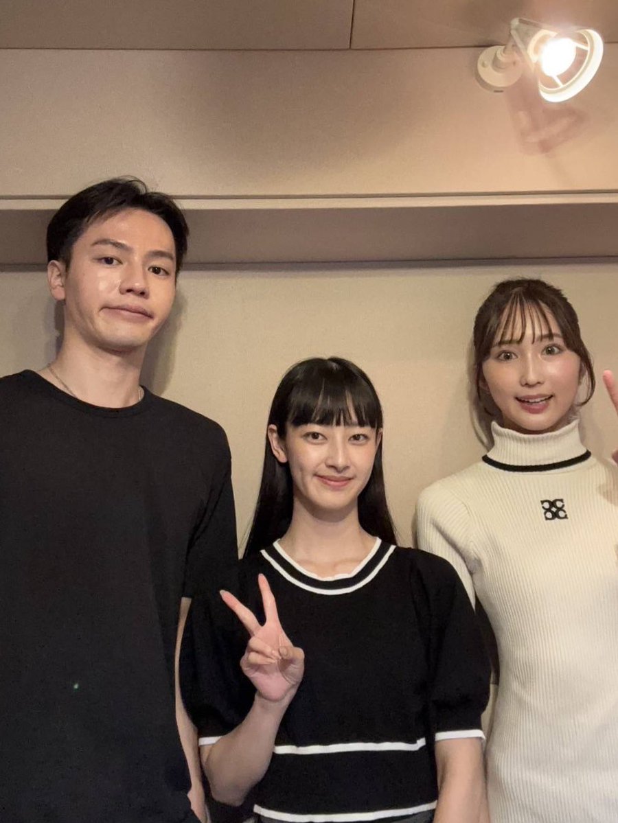 LOVEONE_staff's tweet image. /
Spotify (@SpotifyJP)にて #ONELOVEONEHEART の『ONE TALK ONE TIME #136』公開📻
\
メンバーは...
#相原一心 #飯塚瑠乃 #佐々木杏莉
相原飛び入り参加!
久しぶりの3人回🦖🦋🕊️
ワンマンライブ"SPARK of LOVE"についてたっぷりトーク🗣️💓
▼こちらから
open.spotify.com/episode/37BBSS…
#ラブトク