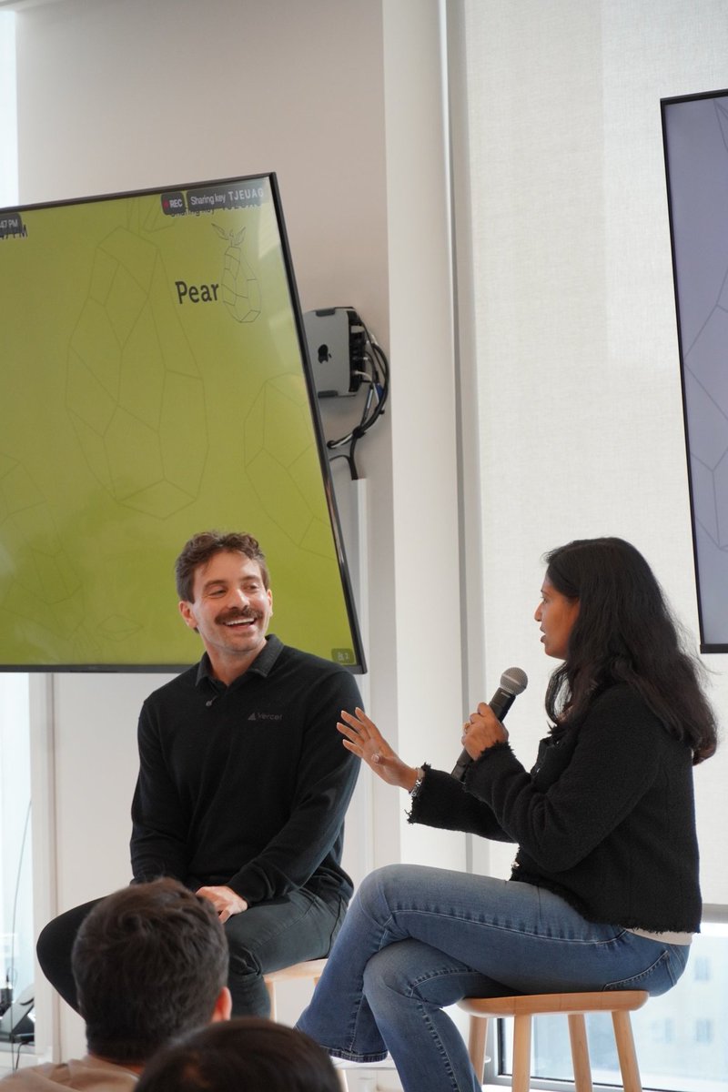 aparnabsinha's tweet image. Great fireside chat with @rauchg @pearvc yesterday. We discussed the origins of #v0, AI SDK and Next.js, his origins in open source, and @vercel principles: speed, focus, taste, attention to detail, starting with the user and meeting customers every day!