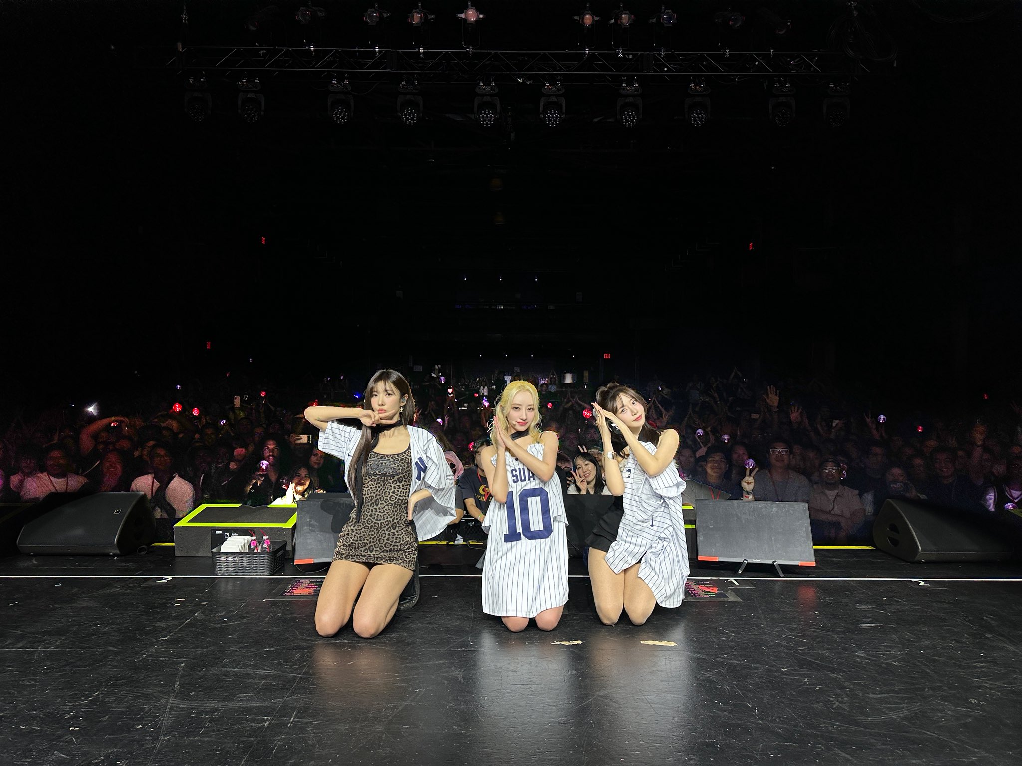 GwwON_gbgAAWTuu?format=jpg&name=large