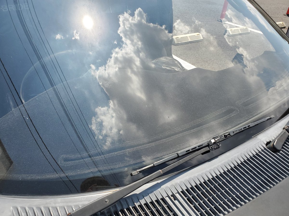 MR2_SW3SGE's tweet image. フォロワーさんからいただいたダッシュマットを装着！
ダッシュ浮いてきたから大変助かります🙏
ありがとうございました😊