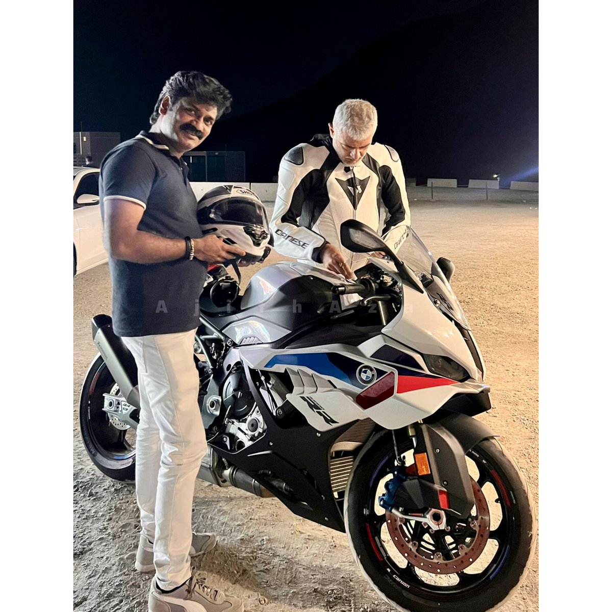 AjithAzar (@ajithazar25) on Twitter photo Exclusive Pic Of Ajith Sir
Night Ride #Dubai
#AjithKumar #AK64 #AjithKumarRacing #Ajith
<a href="/AjithAzar25/">♠️ AjithAzar ♠️</a> Exclusive Pic Of Ajith Sir
Night Ride #Dubai
#AjithKumar #AK64 #AjithKumarRacing #Ajith
<a href="/AjithAzar25/">♠️ AjithAzar ♠️</a>
