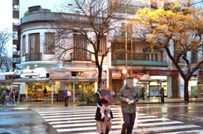 JusDigitalCABA's tweet photo. Vecinos de Colegiales y Coghlan reclaman al Gobierno porteño por las construcciones desmedidas de edificios, afectando el estilo urbano de casas bajas.
Vía @noticiasurbanas 👇

.Vecinos de Coghlan y Colegiales exigen espacios verdes en predios abandonados  https://t.co/gCxxXuPD8X https://t.co/7vR4p040CD