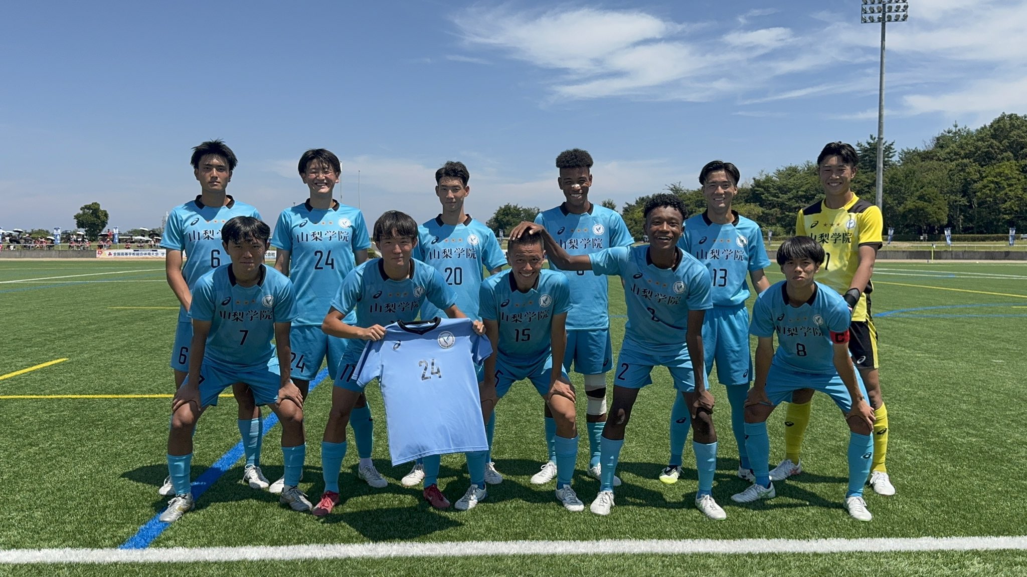 山梨学院 サッカー部 ベンチコート ブラック ディアドラDIADORA大阪桐蔭高校サッカー部ベンチコート （大阪