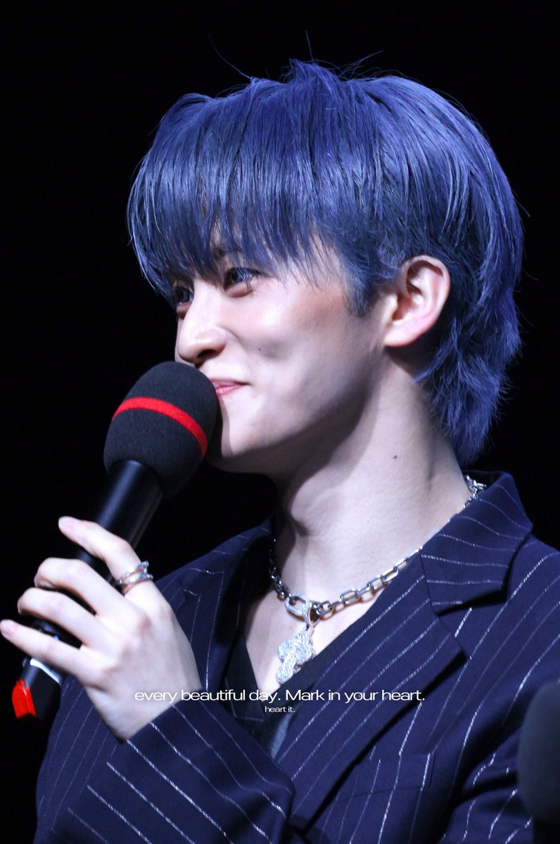 250726 음악중심 미니팬미팅

오늘 완전 고양이..
#MARK #MARKLEE #마크 
#NCT #NCTDREAM