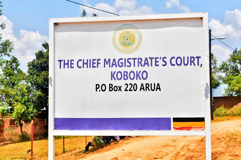 keith__klein's tweet image. He was also ordered to refund the money, which he did. The court also issued a warning to all civil servants about the consequences of stealing money intended for poverty eradication programs.(2)
#ExposeTheCorrupt