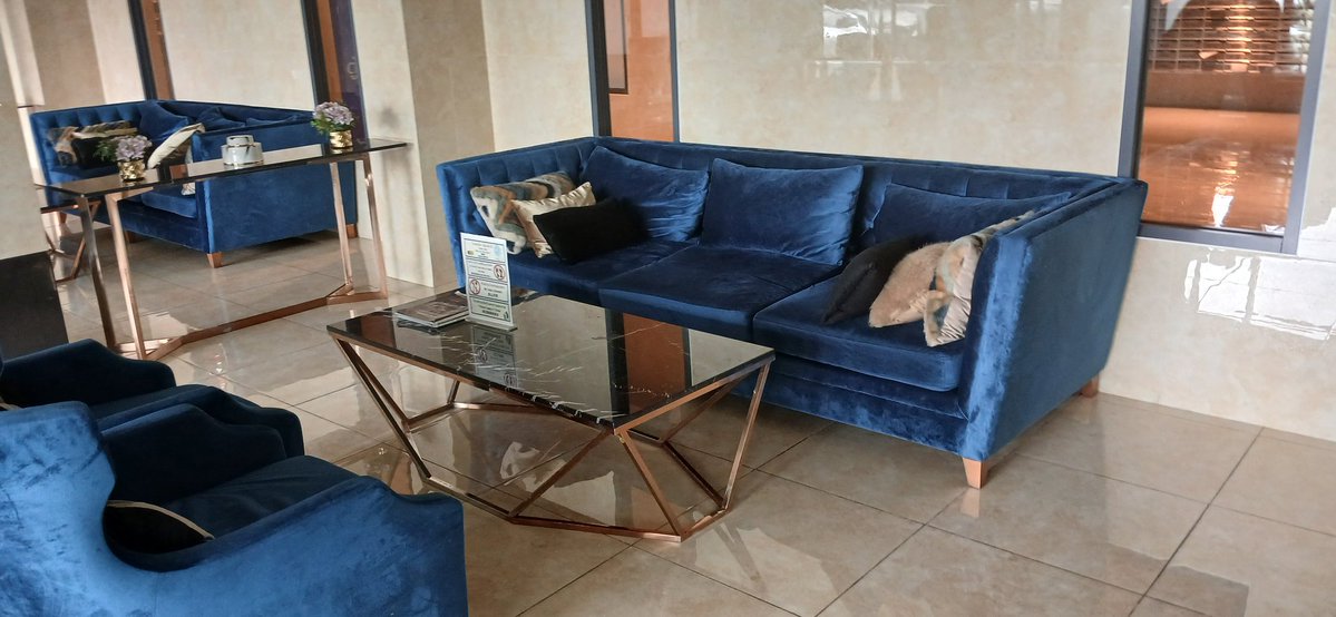 gKukkui's tweet image. GM world!, Woke up at my lobby condo hahaha. After i'm drunk at SUI event and back to my condo, yes i think sofa is my bed.
Sad story : yesterday i have only one posted and yes my somnia rank falling to 75!! Damnn
@Somnia_Network