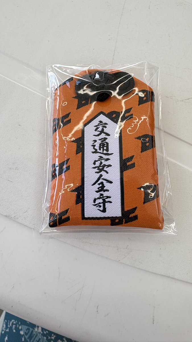 べーちゃん様 このソフビ玩具しすかちゃんは @blackpearls_jp 店で展示されており