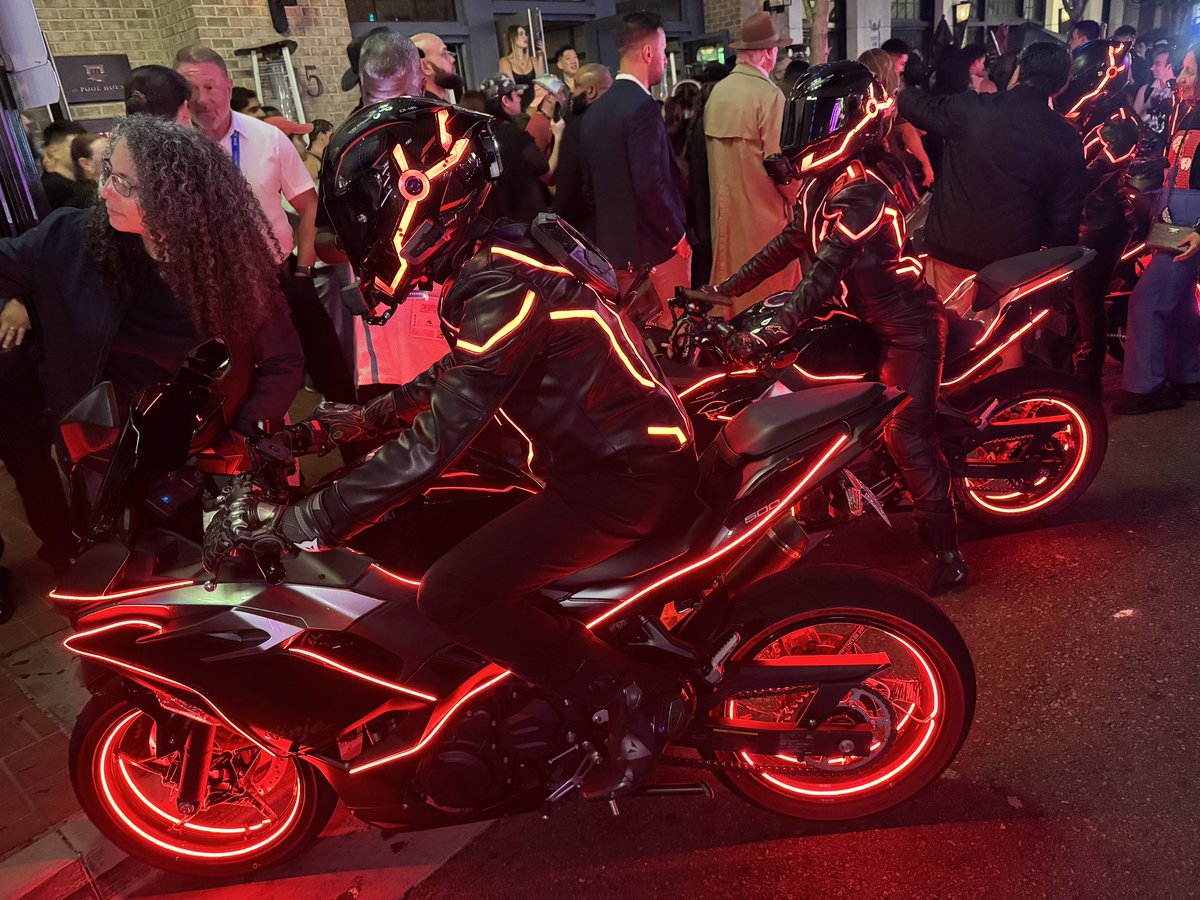 #TRONAres light cycles in the Gaslamp. #SDCC2025