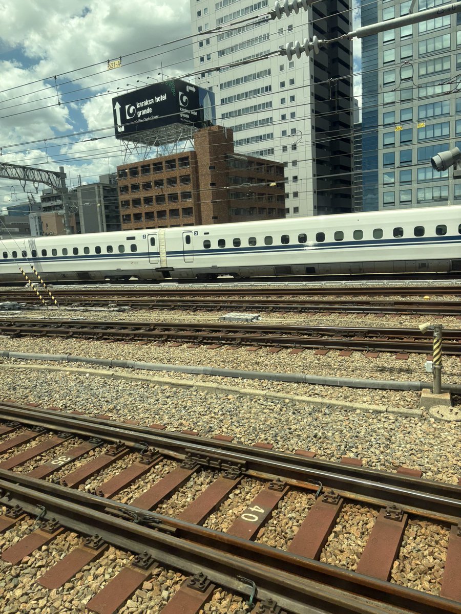 KRS_jk's tweet image. 大阪、今月もありがとうね
8/11(月祝)にまたお会いしましょう、今回来れなかった人も待ってます♪