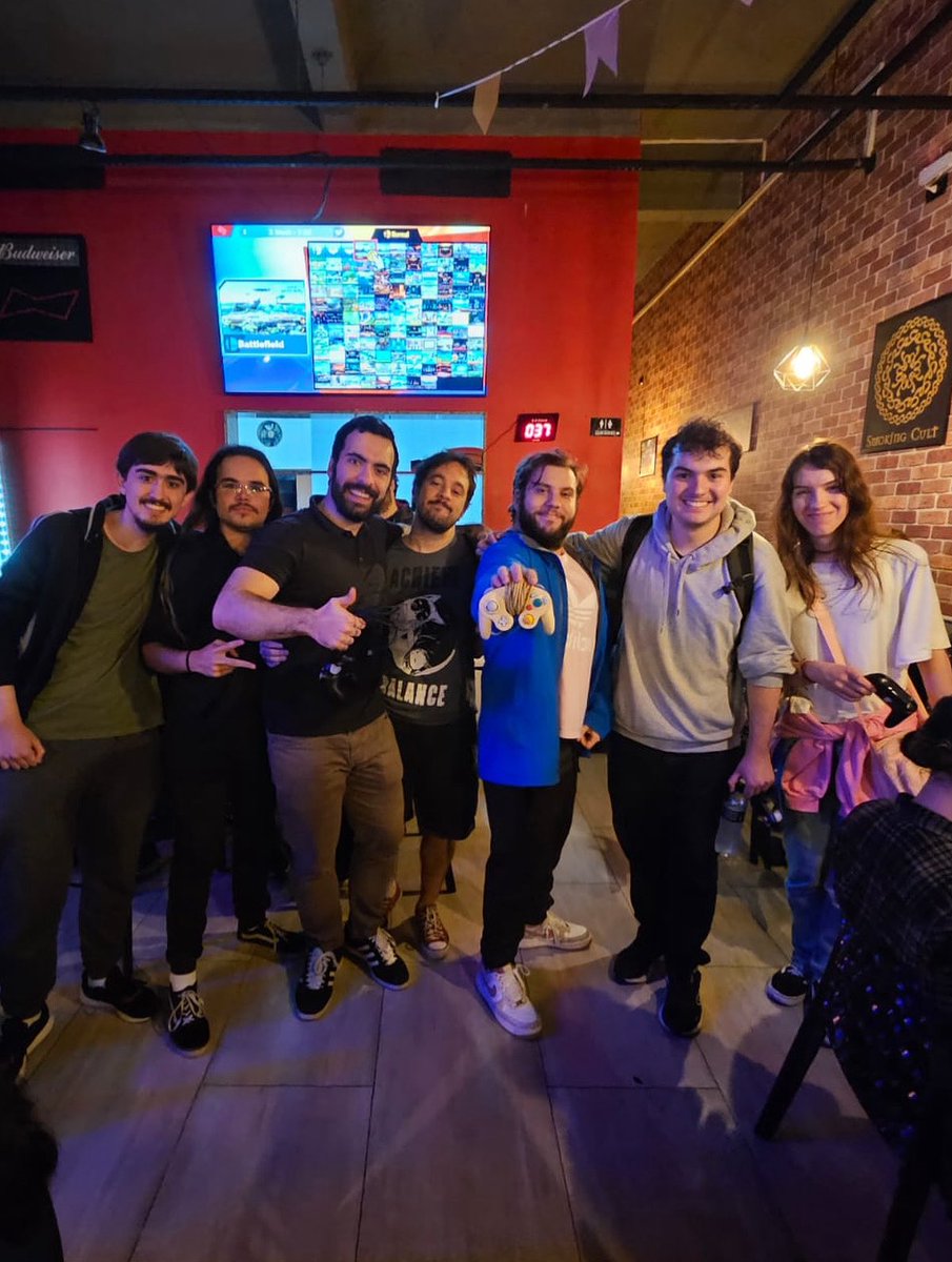 TeamDASHBR's tweet image. 🏆SUPER COPA SMASH DO BRASIL 2025🏆
💥Smash Ultimate DOUGLAS 💥
🥇- Lukitu + @Lufferanha
🥈- Kevin Net + @smat_ssb
🥉- Samwa + @mafe2233__