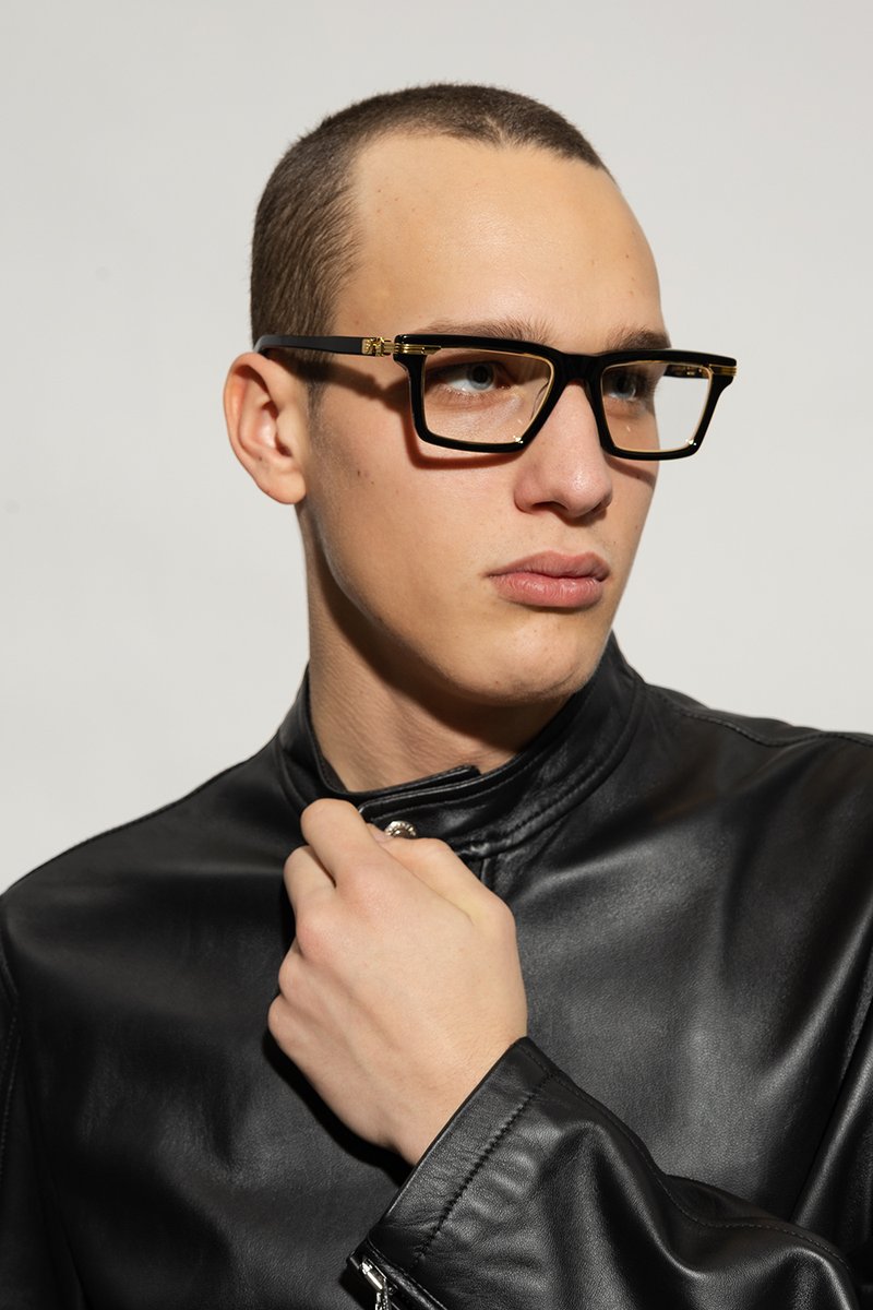 GawdofFrames's tweet image. Balmain wrong as fuck for copying the Cartier Vertigo and making it look dull as hell.
Gold Toned eyewear needs to be abolsihed!