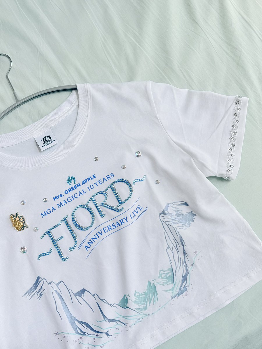 快晴だー🤍🩵🧊
今日は私なりにアレンジしたライブTシャツ着てます
今日参戦の方、ぜひお会いしましょ
リプかDMまでお願いします💌

#MrsꓸGREENAPPLE #FJORD