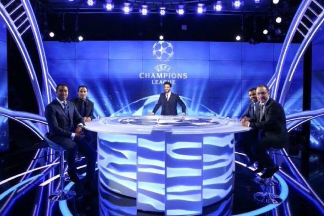 Heri_off's tweet photo. Le Prof : « Arrêtez de parler d’autre chose que le cours »

Les mecs au fond de la classe le lendemain d’un match de ldc : https://t.co/JAHNlekW9p