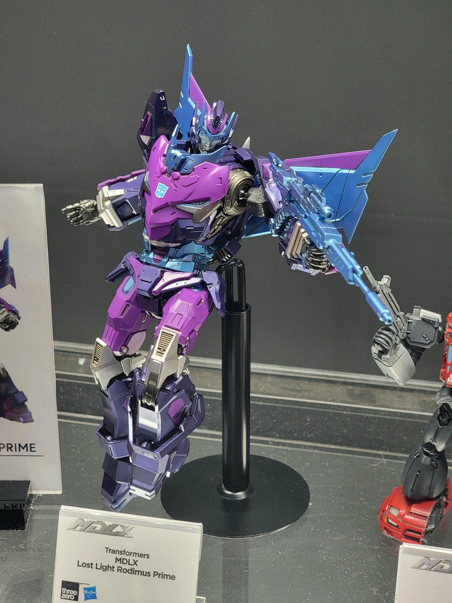swindlemaxxing's tweet image. He looks like some kind of grape candy I want to eat him