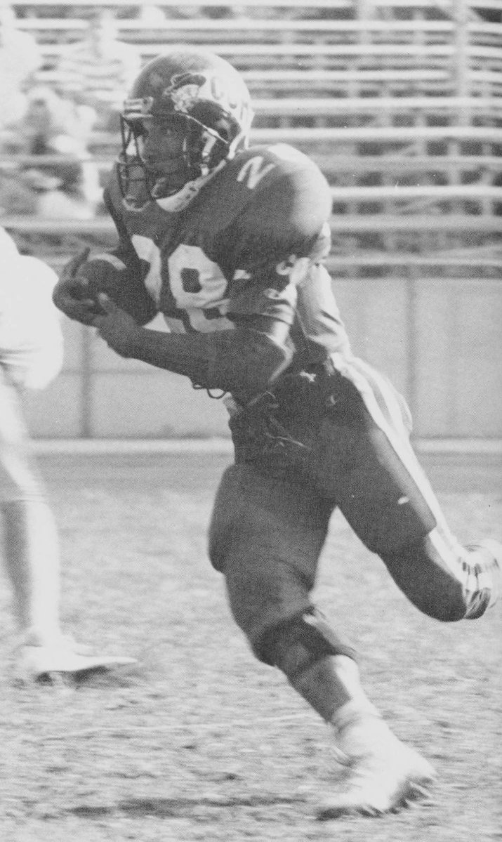CovCathFBAlumni's tweet image. 28 days until the 2025 Covington Catholic football season kicks off!!
#RollColonels #WASTWND #Team59