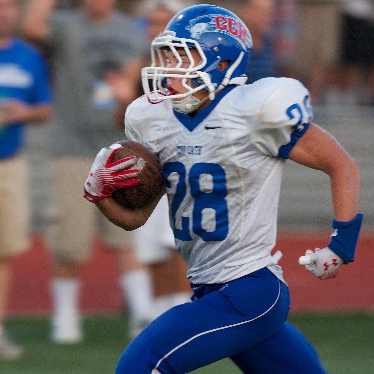 CovCathFBAlumni's tweet image. 28 days until the 2025 Covington Catholic football season kicks off!!
#RollColonels #WASTWND #Team59