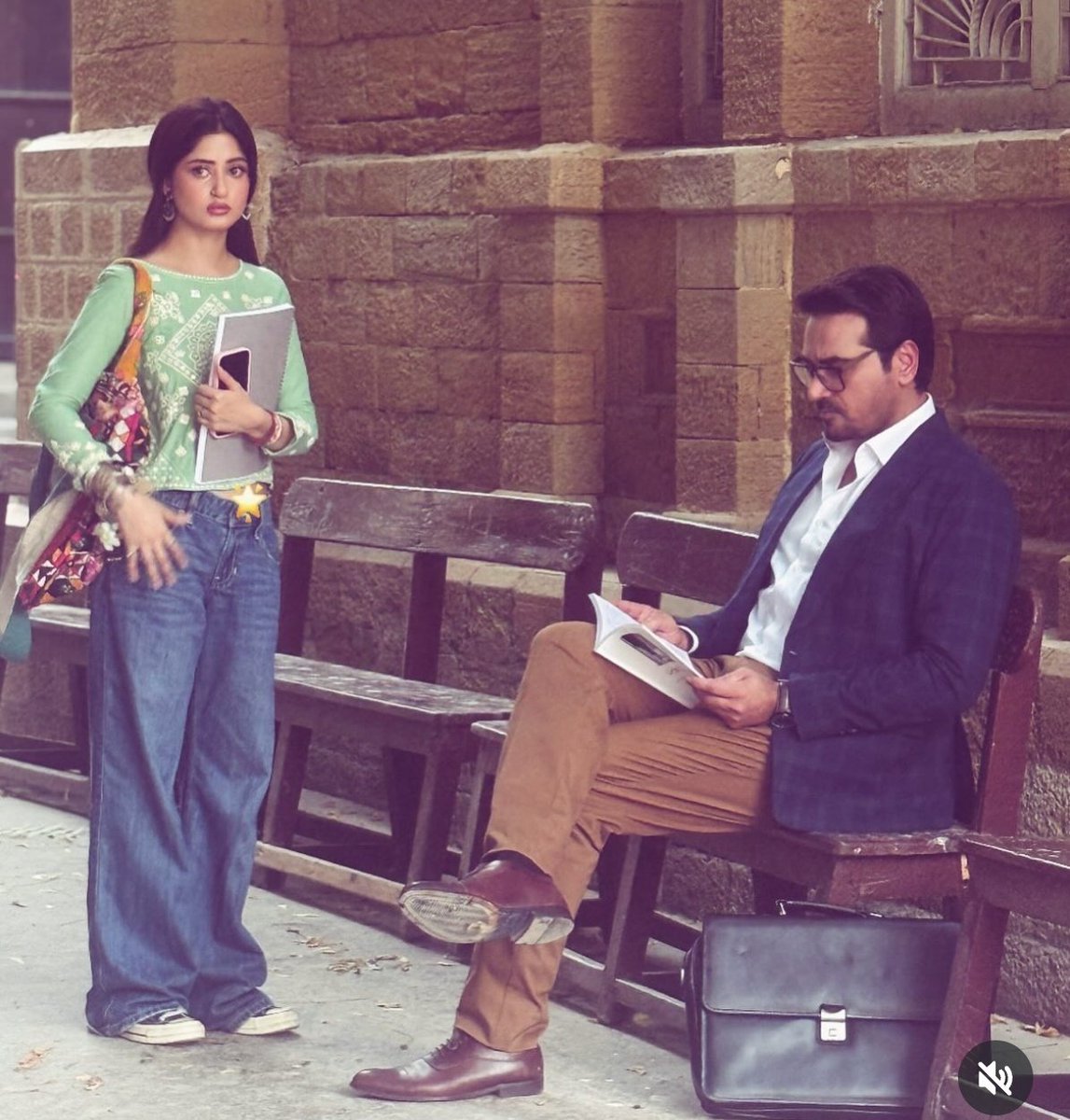 elonbaloon's tweet image. That one girl looking at her strict mom when she asks her dad for tour permission and he says &quot;ask your mom&quot; 

#MainMantoNahiHoon
