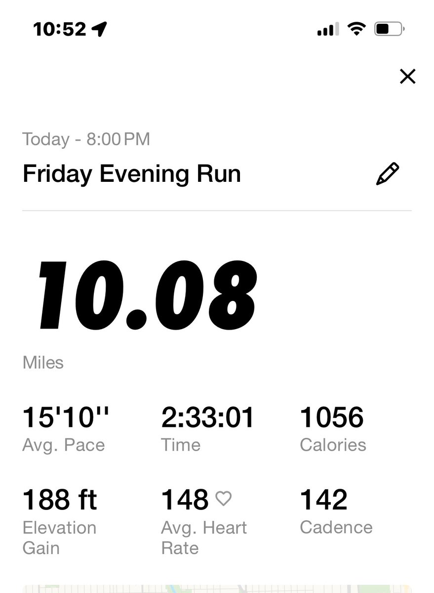 SueHappy3's tweet image. I have to stop going out so late to run, but anyways 10 miles! #halfmarathontraining #longrun #outsiderun #chicagonights #Summeredition