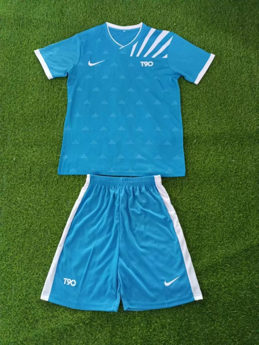 Naomikibandi's tweet image. Sports uniforms available in INBEE SPORTS HOME
Price-Ksh.550 from 15 Pairs
All colors available
Size-M to 2XL
Delivery-Countrywide
Contact Me-0720836539.