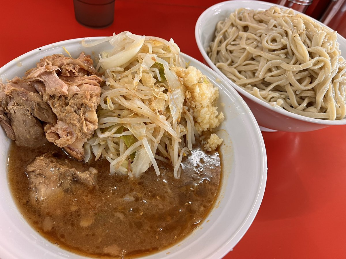 ラーメン二郎　柏店
麺増し つけ麺ごま味
大蒜半分野菜マシマシ
アブラカラメ
これも美味しい
ごちそうさまです
63/84