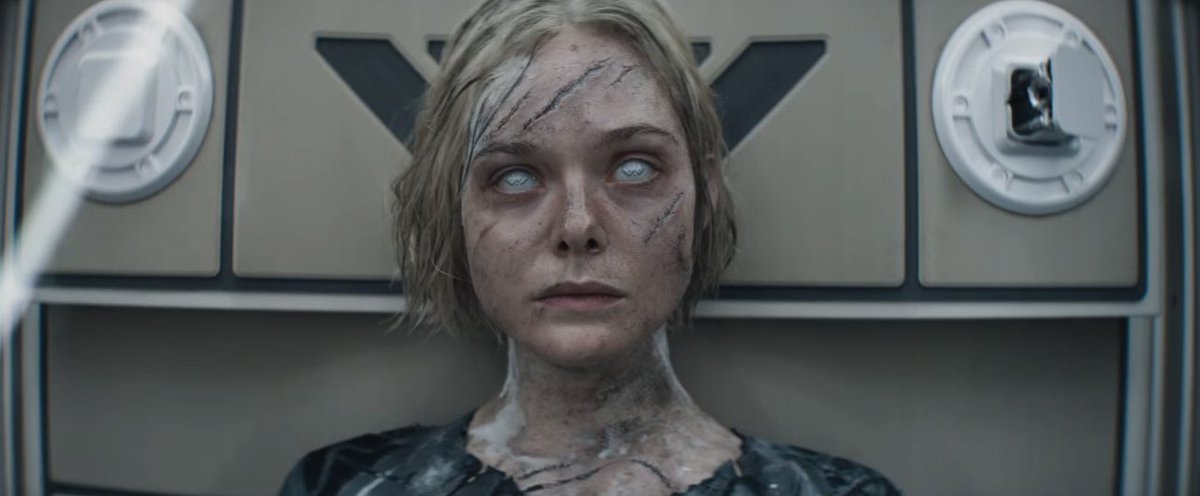 emmasfrosts's tweet image. elle fanning can do it all