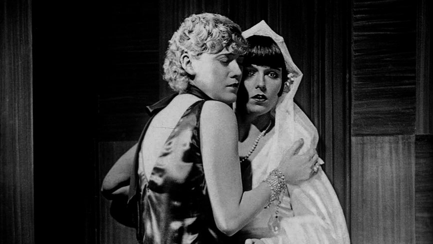 DrBuzz_Forensic's tweet image. Actress Alice Roberts was #BornOnThisDay, July 26, 1906. Remembered for her standout role as "Countess Geschwitz" in the classic silent film Pandora's Box (1929), considered to be the 1st #lesbian role clearly indicated on film. Passed in 1985 (age 79) heart attack. #RIP #LGBTQ