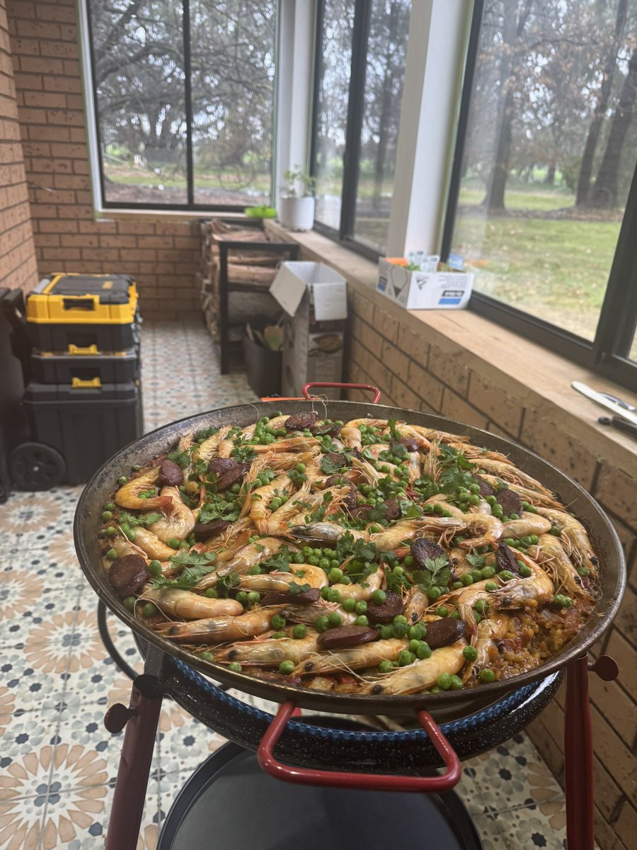 Rainy days means it paella made in the mudroom. Prawn to rice ratio is bang on