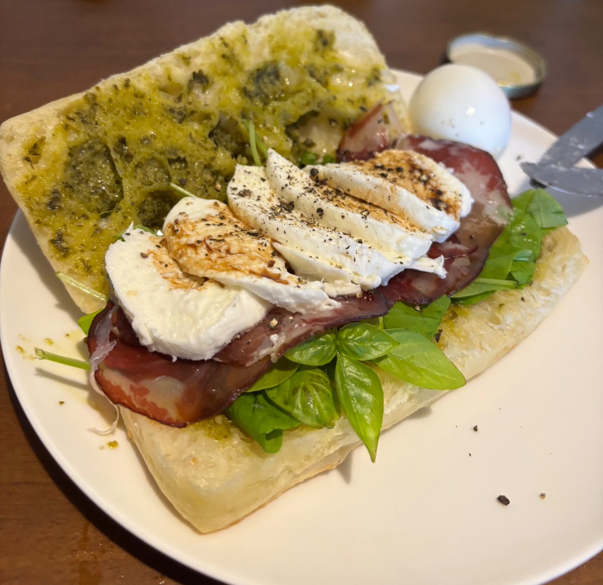 safetyth1rd's tweet image. Been making a pretty good sandwich recently:
ciabatta or baguette bread
Spread pesto
Toast it
arugala and basil
Italian or Spanish ham
Fresh burrata or mozzarella
Balsamic vinegar and pepper to dress
Enjoy