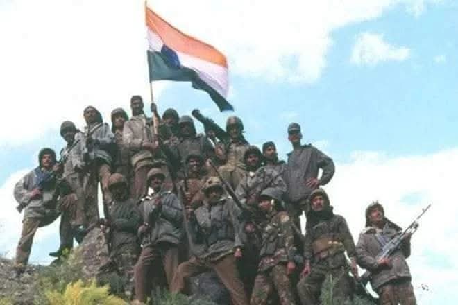 ncbn's tweet image. On Kargil Vijay Diwas, we remember the brave soldiers who fought with unmatched courage and made the ultimate sacrifice to defend our nation. Their victory in the freezing heights of Kargil is a story of true heroism that continues to inspire every Indian. I salute to their…