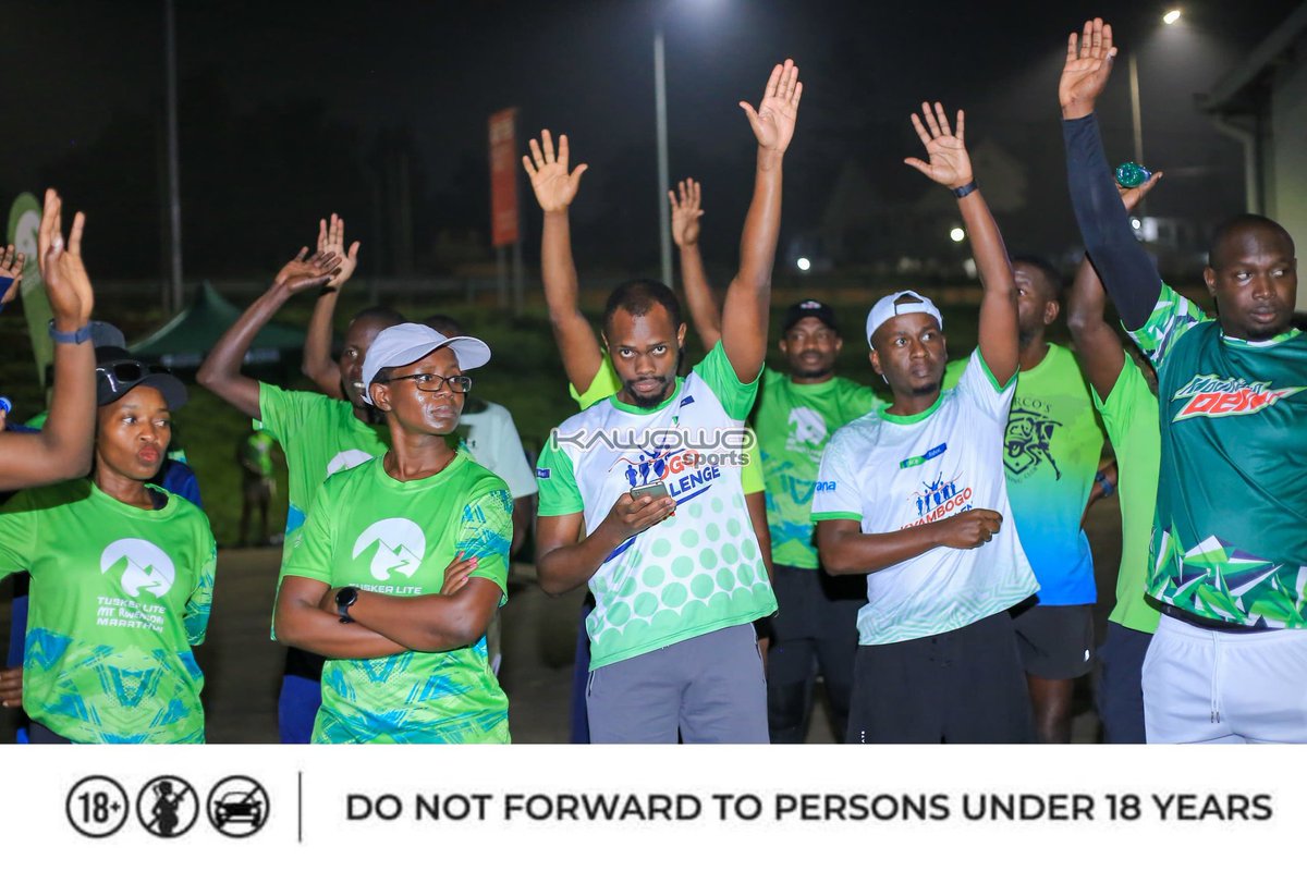 😀In great spirits this early morning. 🙌🏿🎽🏃🏿

#TheGutsyBunch #TuskerLiteRwenzoriMarathon | 📸 <a href="/Mugabiarts/">King Don Mugabi</a>