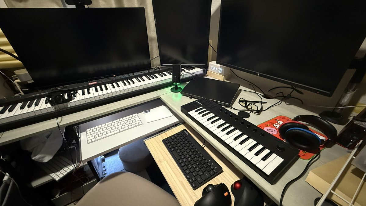 やっとMacとWindowsの作曲環境が出来た。
なんならDAWはMac、音源はWindowsとかも出来る！