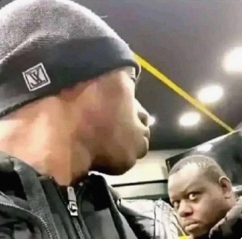 Sultan_Khost's tweet image. Pastor: Look at your neighbor and say God has paid your debt.

Me and my Landlord:☠️