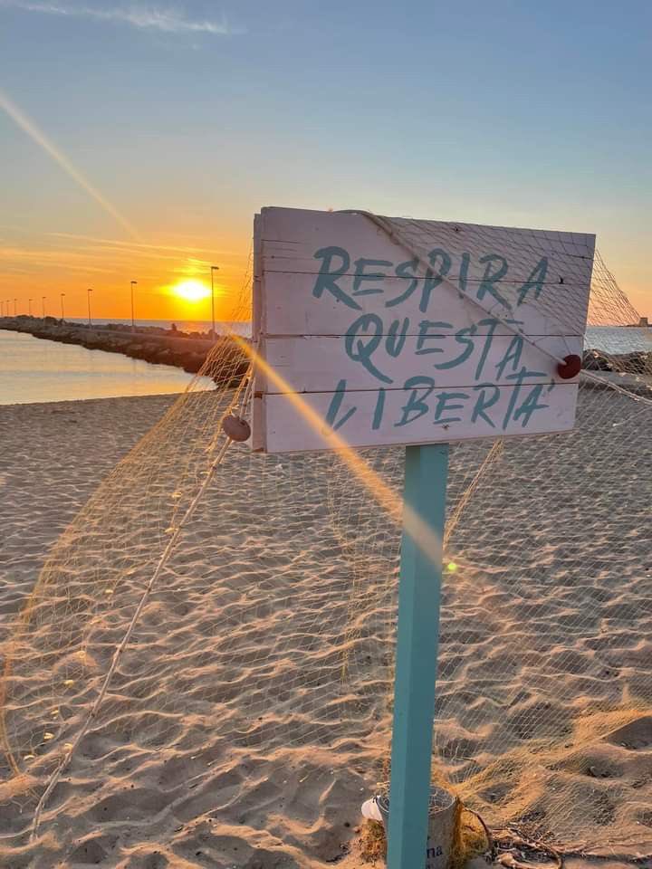 cavmatt12's tweet image. Siamo solo parole, ma gli occhi ci smentiscono ogni volta…
#BuongiornoATutti caffè ☕️ #26luglio