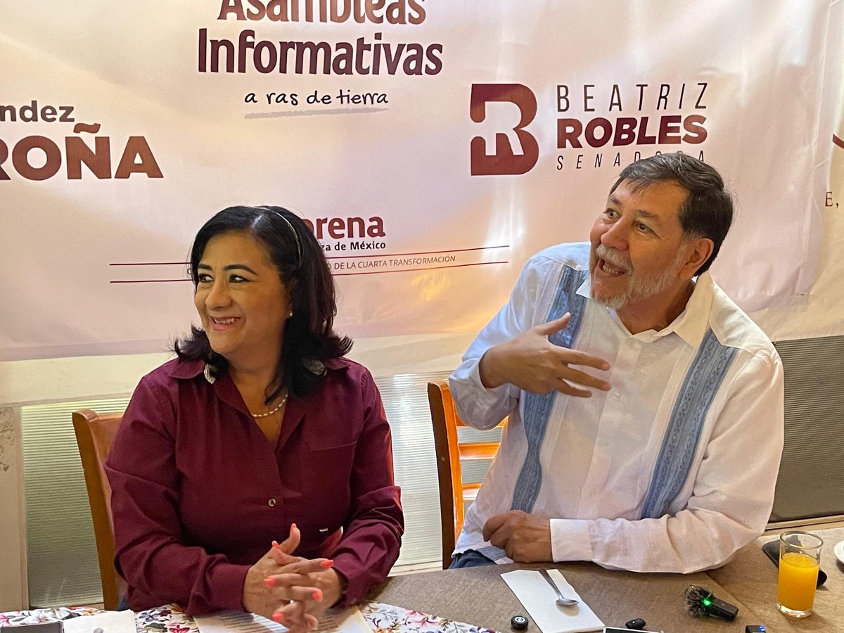 Beatriz Robles Gutiérrez (@beatrizroblesgs) on Twitter photo Junto al compañero <a href="/fernandeznorona/">Fernández Noroña</a> en rueda de prensa dijimos claro:
La técnica y la planeación deben ir de la mano de la transparencia y la decisión ciudadana.
Porque los recursos del pueblo, se cuidan y se consultan.
#BetyRobles #4T #Transformación #Queretaro Junto al compañero <a href="/fernandeznorona/">Fernández Noroña</a> en rueda de prensa dijimos claro:
La técnica y la planeación deben ir de la mano de la transparencia y la decisión ciudadana.
Porque los recursos del pueblo, se cuidan y se consultan.
#BetyRobles #4T #Transformación #Queretaro
