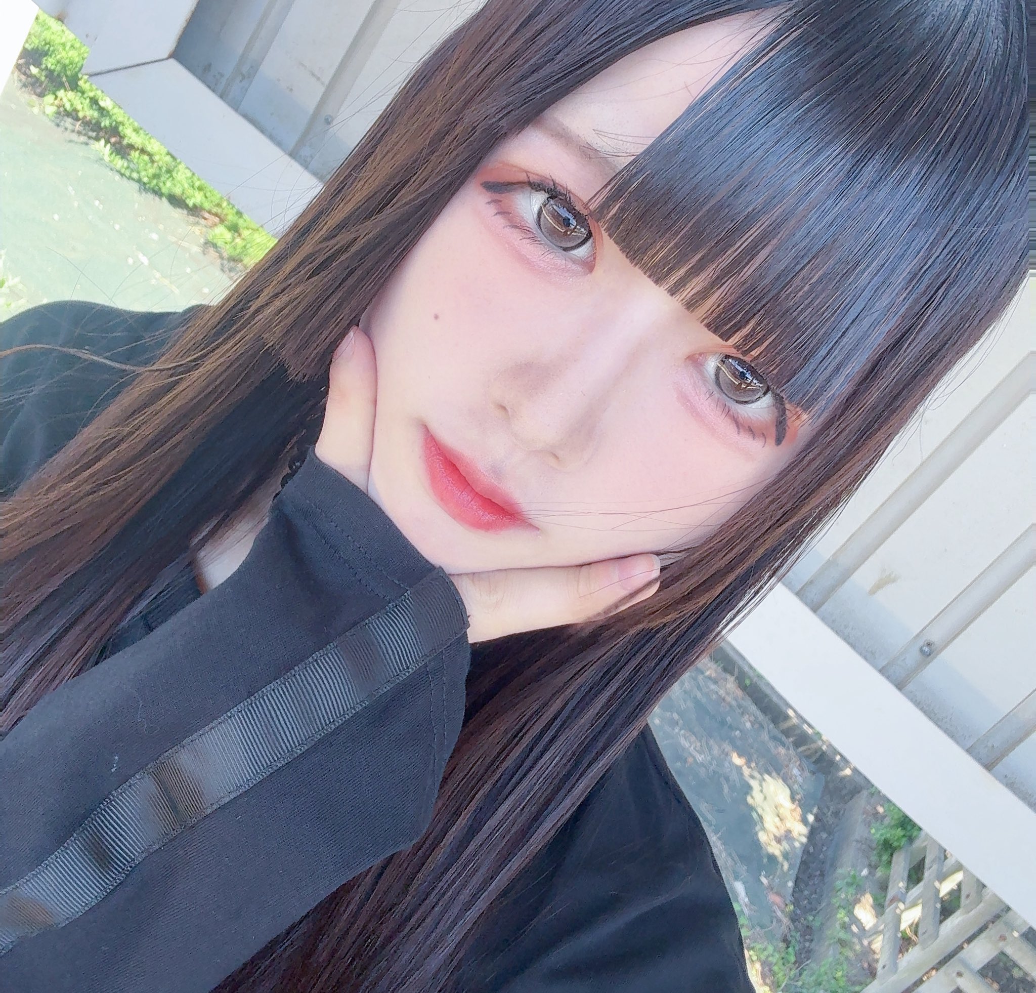 GUESS♡海外限定♡ゆんころちゃんかなえちゃん着♡激レアGジャン ほ👑し on X: 