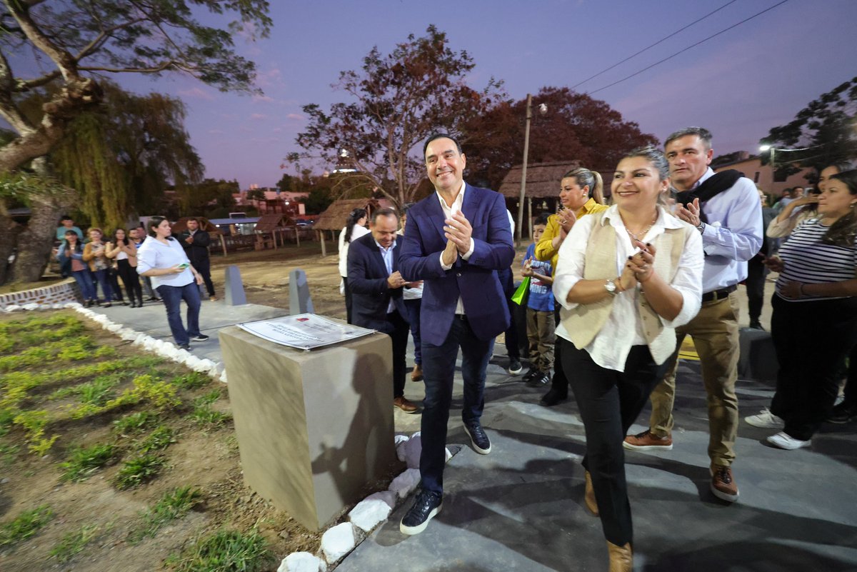 javiersaezok's tweet image. Acompañamos la puesta en valor e iluminación del ex muelle y paseo costero de #Itatí.
¡Con estas obras, sumadas a las de cordón cuneta, red cloacal y alumbrado público, juntos construimos una Corrientes con más oportunidades para todos!.
