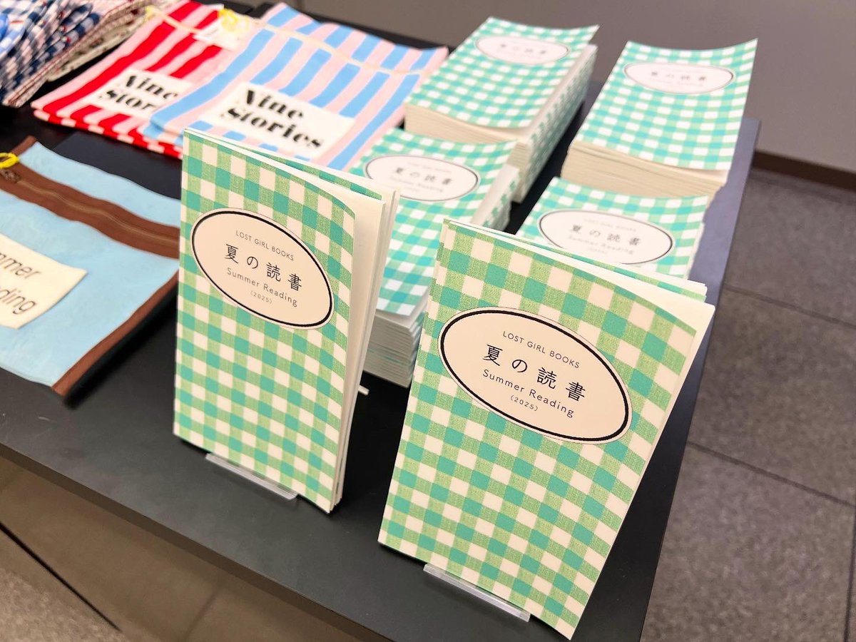 DGirlside's tweet image. 🌴Summer Reading Fair 2025 in Girlside🌴

本日もオープンしています📚✨
POP UPは明日まで！渋谷ROCK in TOKYOでお待ちしています🌞
 
🔹7/17(木)～7/27(日)
🔹@dp4_diskunion

girlside.shop/news/687621366…