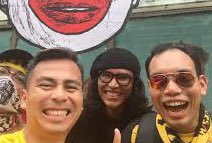 syahredzan's tweet image. Kepada pakatan pembangkang, selamat berhimpun.
I believe your cause is nonsense, but I will always respect and uphold your right to express yourself and assemble peacefully.