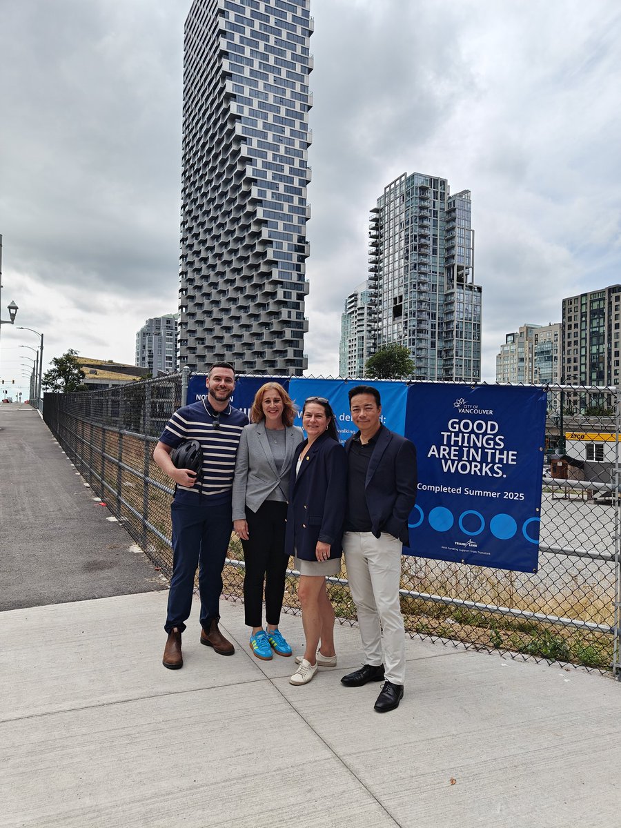 KenSimCity's tweet image. Everyone deserves safe and accessible options to get around Vancouver.
Today, with the completion of phase one of the Granville Connector project, the Granville Bridge has become a safer place for everyone.
We're proud to be tackling Vancouver's infrastructure deficit!